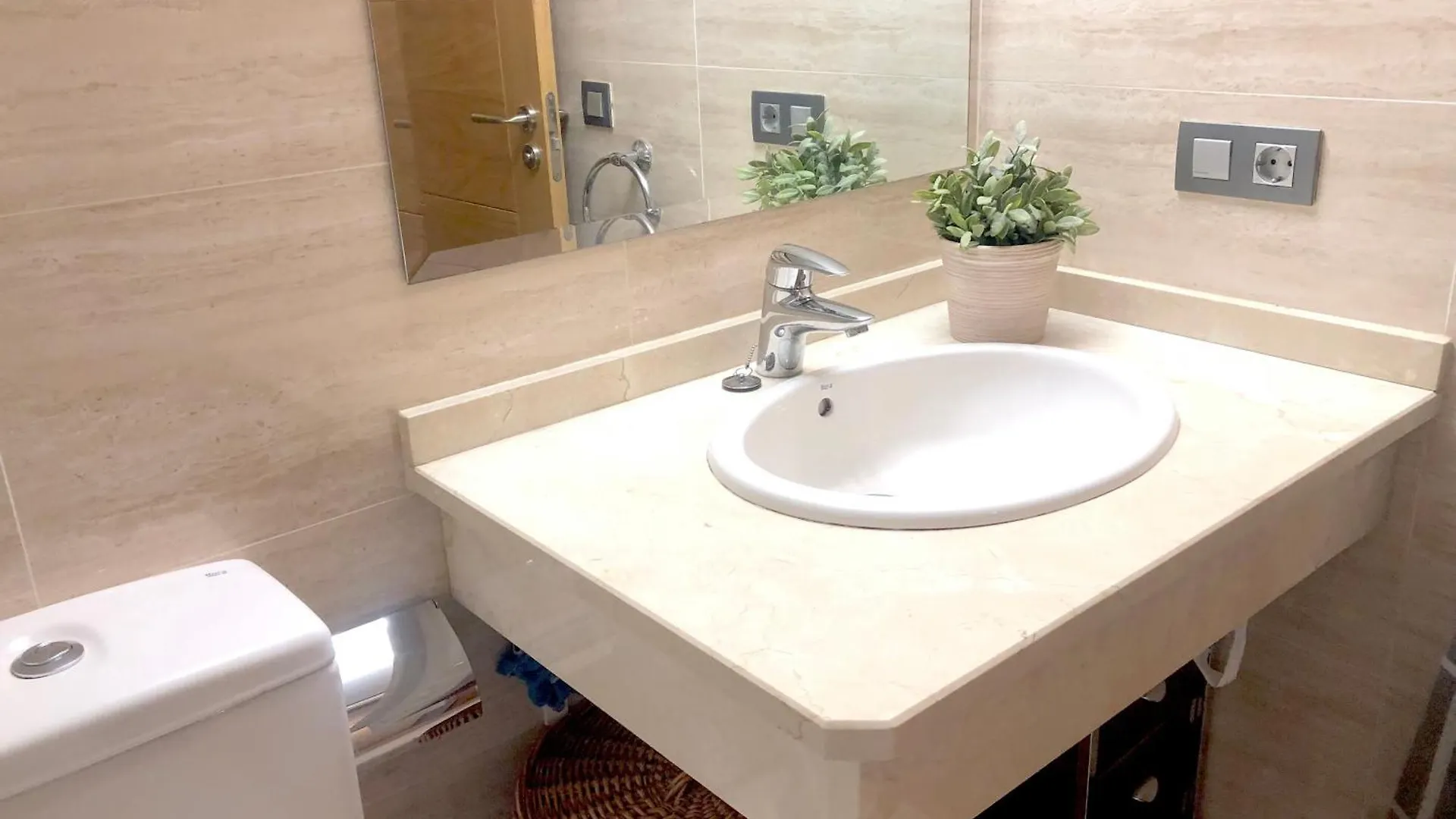 Apartment Ct28 Relax By The Beach Malaga
